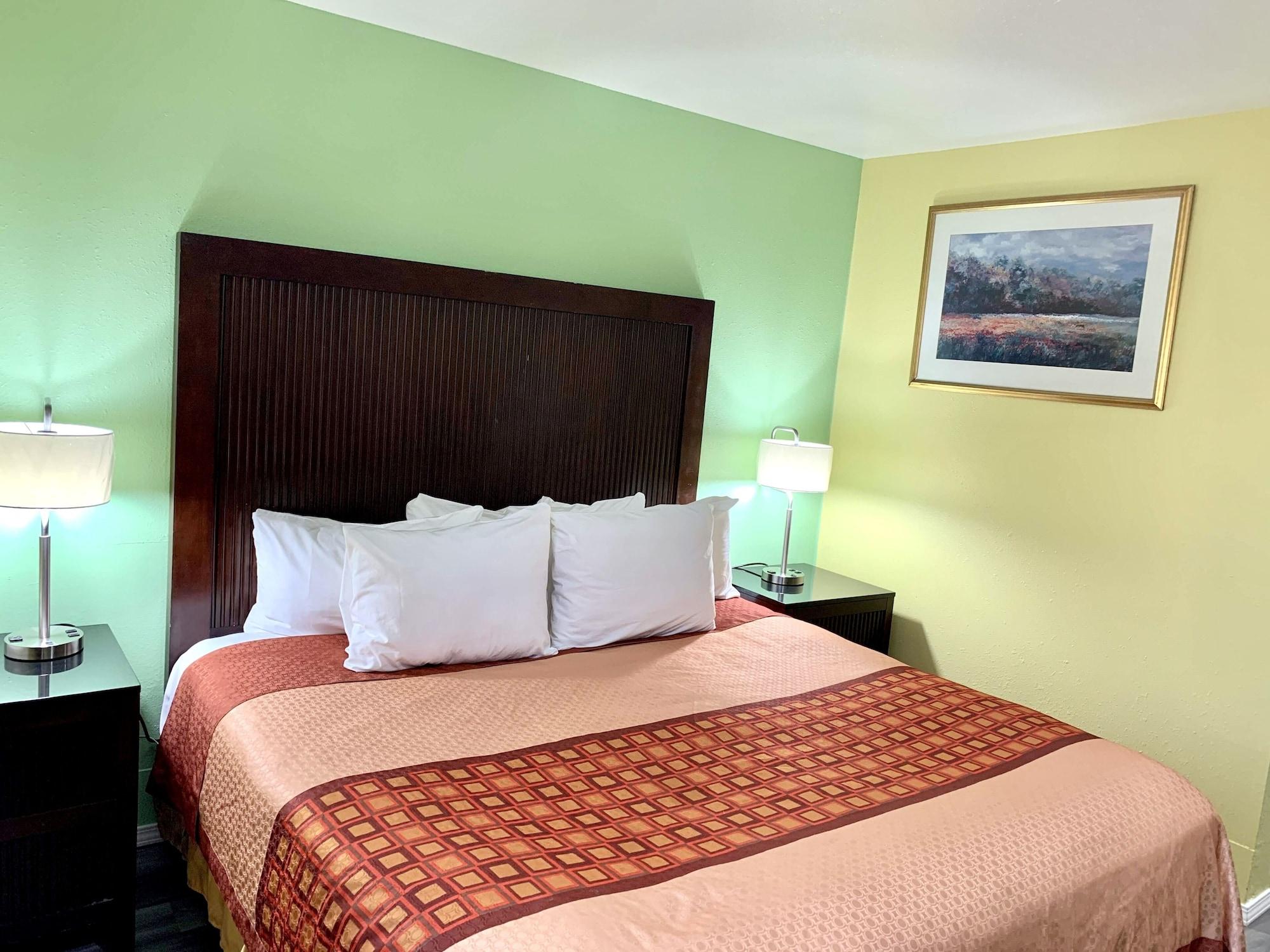 Travelers Inn Медфорд Экстерьер фото