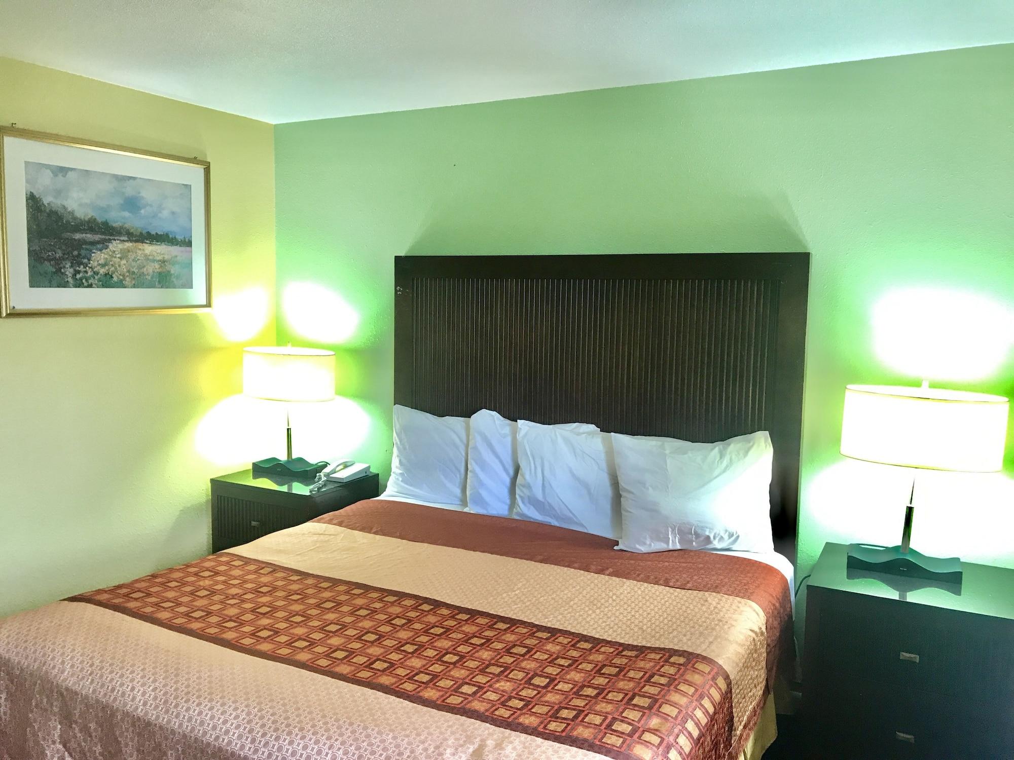 Travelers Inn Медфорд Экстерьер фото