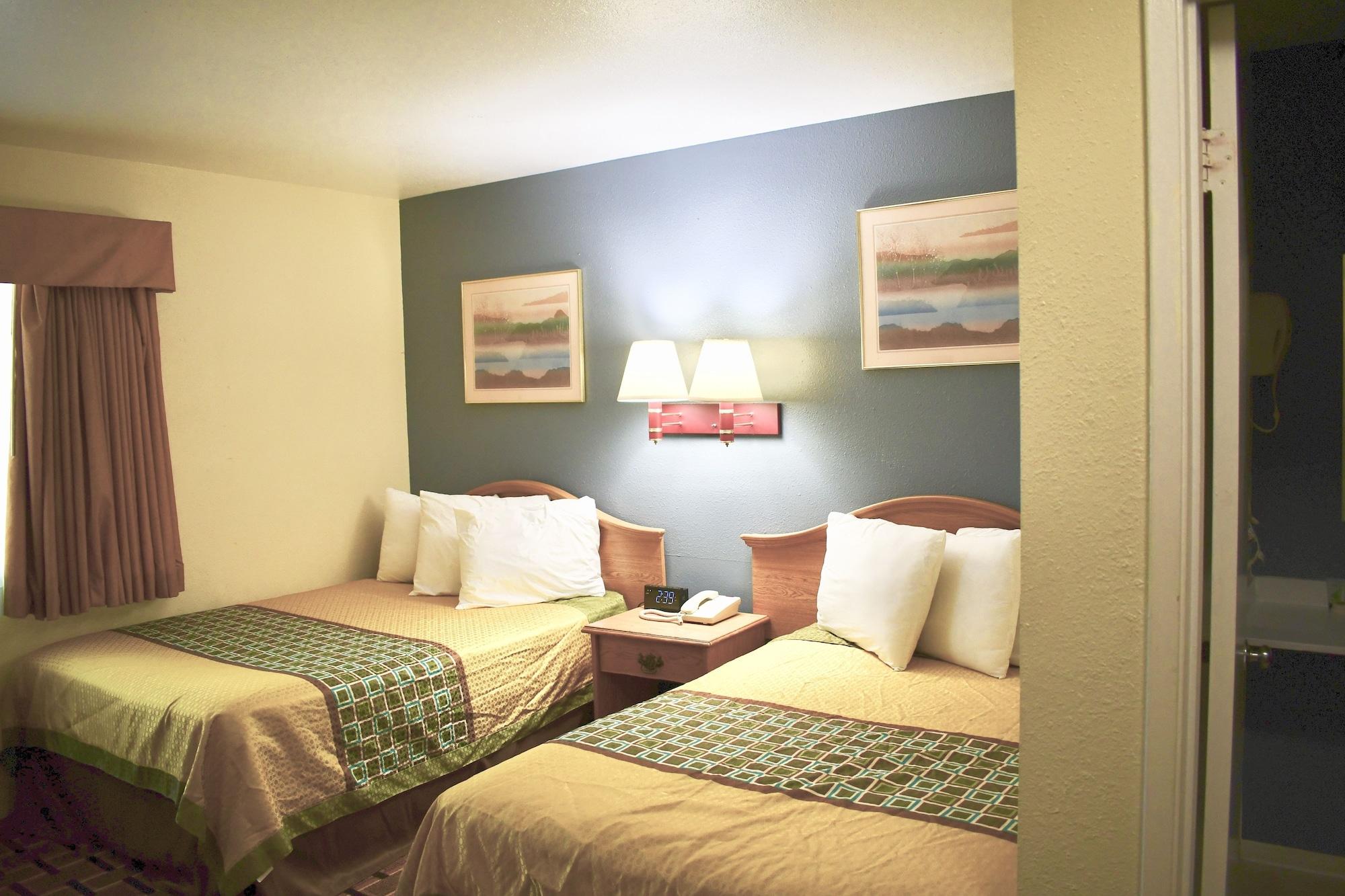 Travelers Inn Медфорд Экстерьер фото