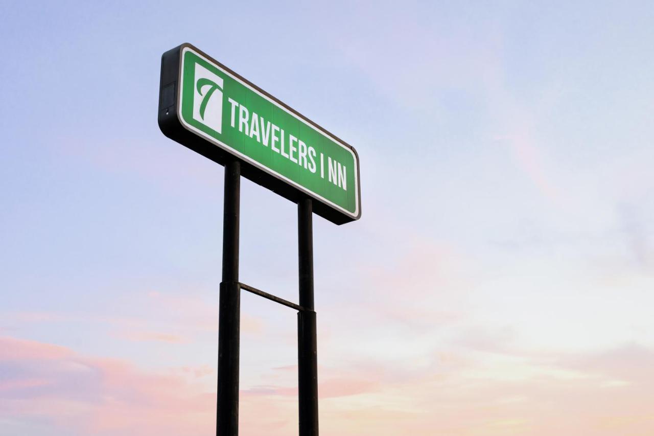 Travelers Inn Медфорд Экстерьер фото